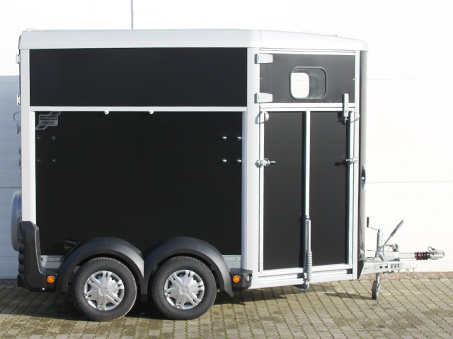Ifor Williams Pferdeanhänger HB506|Frontausstieg|Klappenkombi – Bild 5