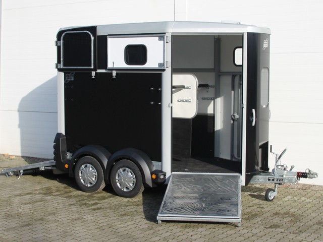 Ifor Williams Pferdeanhänger HB506|Frontausstieg|Klappenkombi – Bild 6