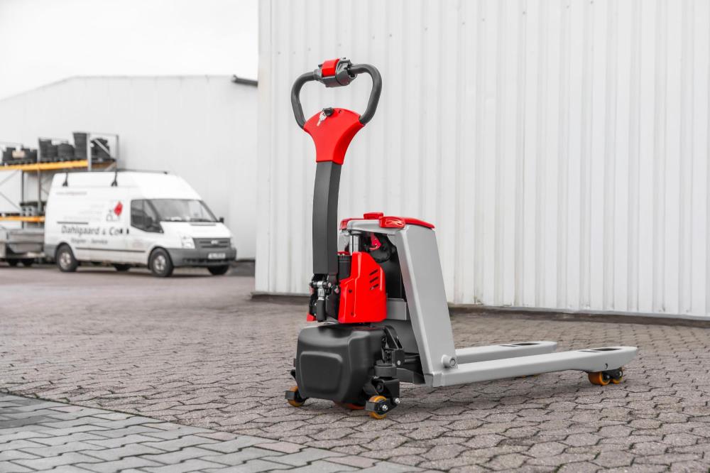 Elektrohubwagen – 2000 kg, Li-Ion, Stützräder, ext. Akku ForkLion Plus – Bild 14