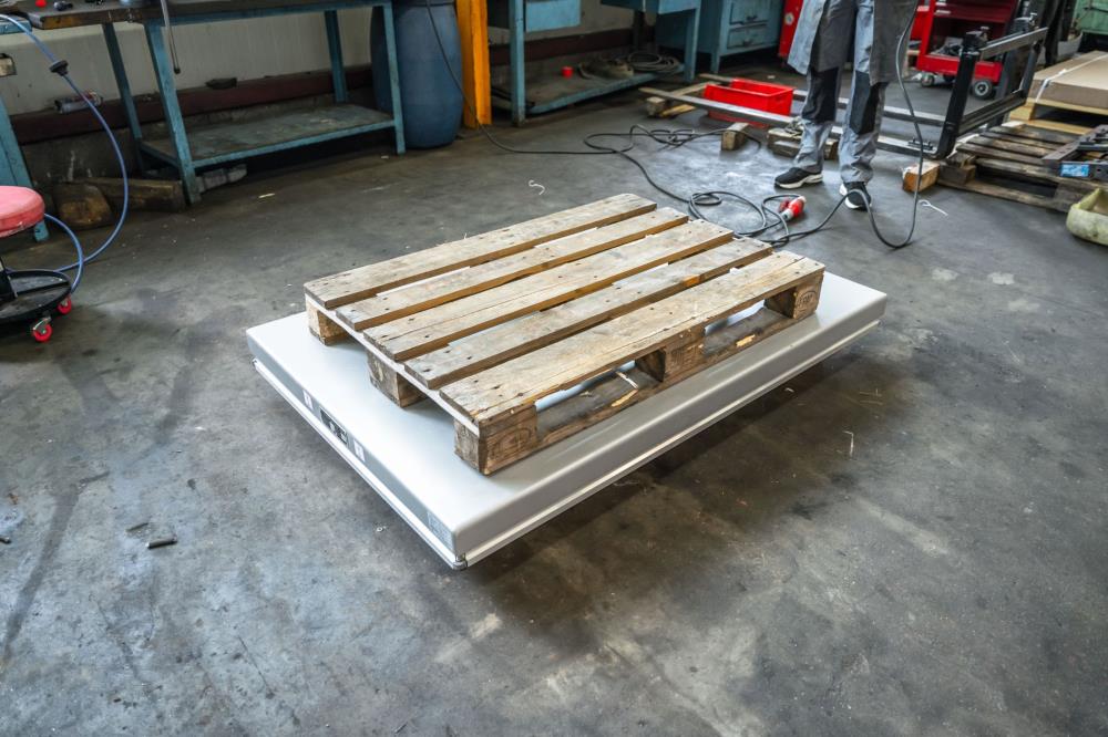 Scherenhubtisch Stationär 1000 kg bis 990 mm - HW1001-220 – Bild 3